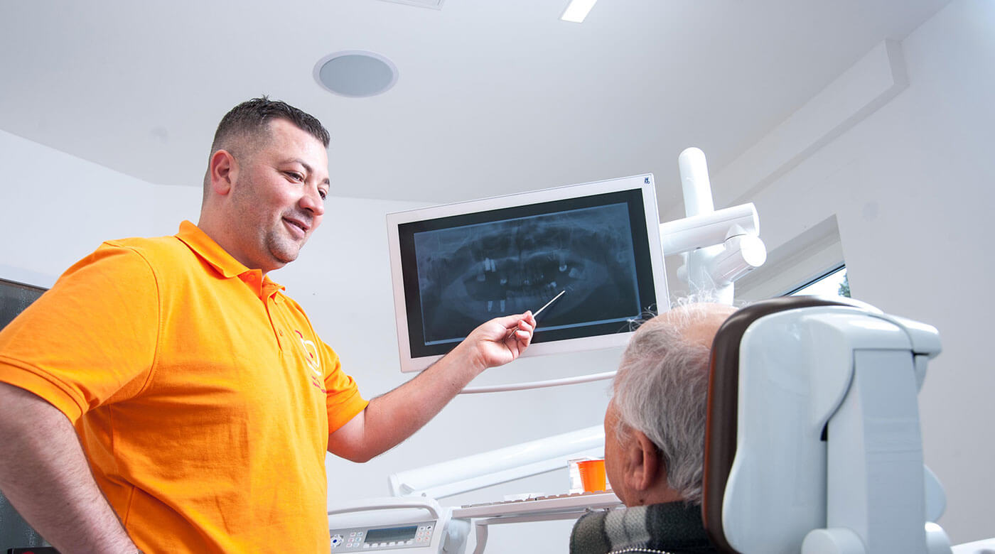 Foto zur Seite: Implantologie – Zentrum für Zahn & Chirurgie in Langen